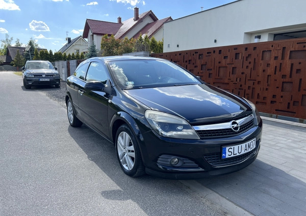 Opel Astra cena 13900 przebieg: 188000, rok produkcji 2008 z Wrocław małe 137